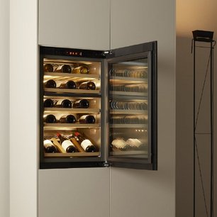 Встраиваемый винный шкаф Фауцуг WineCooler V4000 90 WC4T-51102 R Pearl mirror glass фото 4 Встраиваемый винный шкаф V-ZUG WineCooler V4000 90 WC4T-51102 R Pearl mirror glass фото 4