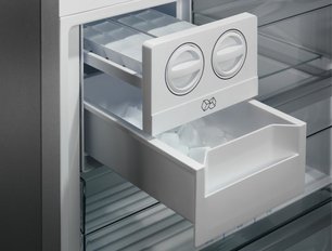 Холодильник Электролюкс RNT7MF46X2 фото 3 Холодильник Electrolux RNT7MF46X2 фото 3
