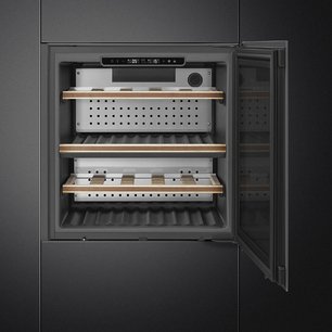 Встраиваемый холодильный шкаф для вина Смег CVI129B3 фото 3 Встраиваемый холодильный шкаф для вина Smeg CVI129B3 фото 3