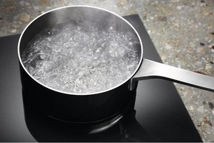 Индукционная варочная панель Электролюкс EIS6448 фото 2 Индукционная варочная панель Electrolux EIS6448 фото 2