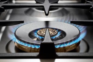 Варочный центр Бертаззони PRO90 6 MFE S NET фото 2 Варочный центр Bertazzoni PRO90 6 MFE S NET фото 2