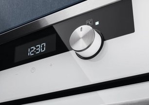 Духовой шкаф Электролюкс OKC 5H50 W фото 2 Духовой шкаф Electrolux OKC 5H50 W фото 2