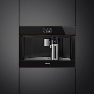 Встраиваемая автоматическая кофемашина Смег CMS4604NR фото 2 Встраиваемая автоматическая кофемашина Smeg CMS4604NR фото 2