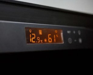 Монотемпературный винный шкаф EuroCave V-PURE-S P-300032-S фото 3