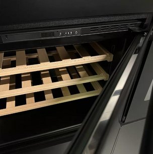 Встраиваемый винный шкаф Lofra ZBPNM24T TOTAL BLACK фото 3