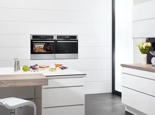 Вакуумный упаковщик Electrolux EVD14900OX фото 4