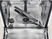 Встраиваемая посудомоечная машина Electrolux EEA717110L фото 2