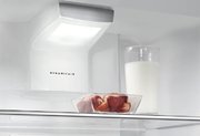 Встраиваемый холодильник АЕГ SKR818F1DC фото 2 Встраиваемый холодильник AEG SKR818F1DC фото 2