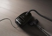 Пылесос Миле SGDA3 CompleteC3 Parquet XL Black Obsidian фото 2 Пылесос Miele SGDA3 CompleteC3 Parquet XL Black Obsidian фото 2