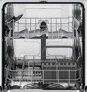 Встраиваемая посудомоечная машина Electrolux EES27100L фото 4