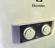 Водонагреватель Electrolux EWH 100 Formax фото