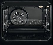 Комбинированная плита Electrolux EKK961900X фото 4