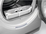 Сушильная машина Electrolux EW8H458B фото 2