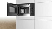 Встраиваемая микроволновая печь Bosch BFL550MB0 фото 4