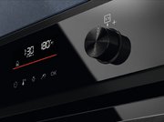 Духовой шкаф Electrolux EOD6F77H фото 2