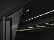 Винный холодильник Smeg CVI638RWN3 фото 2