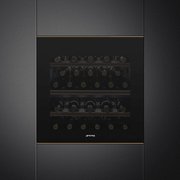Встраиваемый холодильный шкаф для вина Smeg CVI629NR3 Встраиваемый холодильный шкаф для вина Smeg CVI629NR3