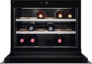 Винный шкаф AEG KWK884520M Винный шкаф AEG KWK884520M