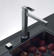 Смеситель Франке Planar Crystal хром/черный фото 3 Смеситель Franke Planar Crystal хром/черный фото 3