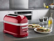 Тостер Китчен Эйд Artisan 5KMT2204ECA карамельное яблоко фото 4 Тостер KitchenAid Artisan 5KMT2204ECA карамельное яблоко фото 4