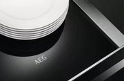Встраиваемый ящик для подогрева посуды AEG KDK911424M фото 2