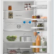 Встраиваемый двухкамерный холодильник Bosch KIV87VFE0 фото 4
