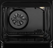 Электрическая плита Electrolux RKR660101W фото 3