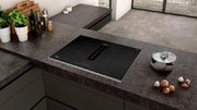Индукционная варочная панель со встроенной вытяжкой Neff T47TD7BN2 фото 4