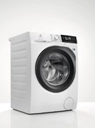 Стиральная машина Electrolux EW6F3R41S фото 2