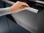 Встраиваемая микроволновая печь Electrolux EVM8E08X фото 4