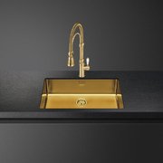 Мойка Smeg Mira VSTR71BRX латунный фото 2