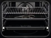 Духовой шкаф Electrolux EOE8P39WX фото 4