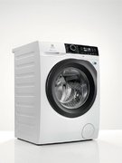 Стиральная машина Electrolux EW8F249PS фото 3