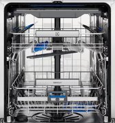 Встраиваемая посудомоечная машина Electrolux EEC67310L фото 3