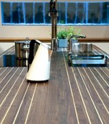 Электрочайник Бугатти Kettle Vera Leather Cream фото 3 Электрочайник Bugatti Kettle Vera Leather Cream фото 3