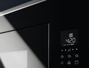 Встраиваемая микроволновая печь Electrolux KMFD264TEX фото 3