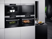 Духовой шкаф AEG KMR761000M фото 2