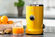 Соковыжималка NOVIS Vita Juicer желтая фото 2