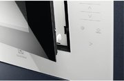 Встраиваемая микроволновая печь Electrolux KMFE264TEW фото 3