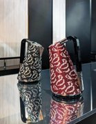 Электрочайник Бугатти Vera Chrome Swarovski 8715 фото 3 Электрочайник Bugatti Vera Chrome Swarovski 8715 фото 3