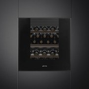 Встраиваемый холодильный шкаф для вина Smeg CVI129B3 фото 2