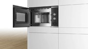 Встраиваемая микроволновая печь Bosch BEL520MS0 фото 2
