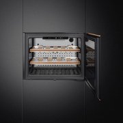 Встраиваемый винный холодильник Smeg CVI621NR3 фото 3