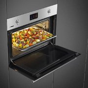 Духовой шкаф Smeg SF4303WVCPX фото 2