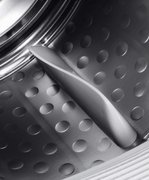 Сушильная машина Electrolux EW9H1R88SC фото 4
