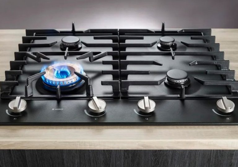 Варочная панель не включается: причины и ремонт Варочная панель не включается: причины и ремонт