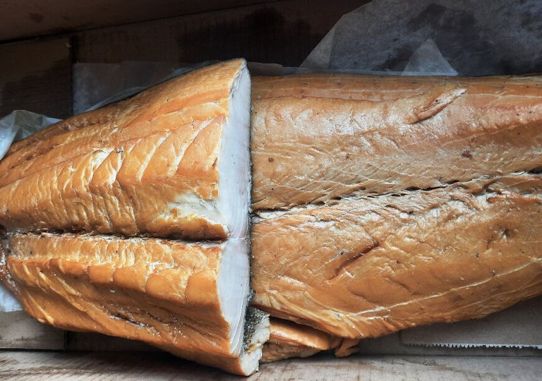 Можно ли, как и сколько хранить масляную рыбу в холодильнике? Можно ли, как и сколько хранить масляную рыбу в холодильнике?