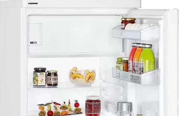 Обзор компактного холодильника Liebherr T 1504  Обзор компактного холодильника Liebherr T 1504