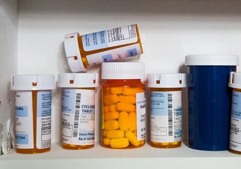 Можно ли, как и сколько хранить таблетки в холодильнике Можно ли, как и сколько хранить таблетки в холодильнике