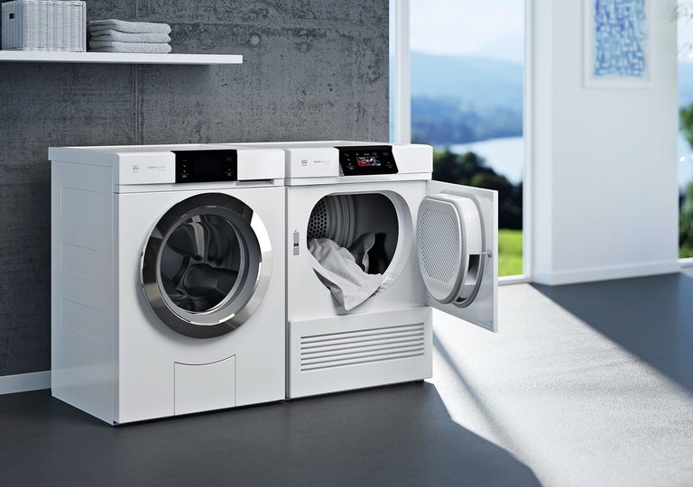 Уход за одеждой вместе с V-ZUG